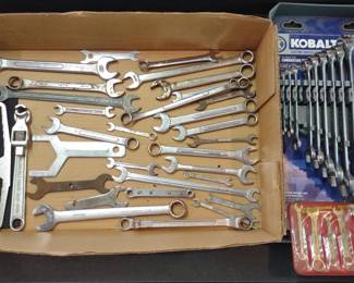 Group of Wrenches (many vintage)