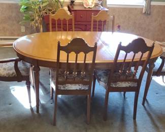 7 Piece Dining Room Table Set