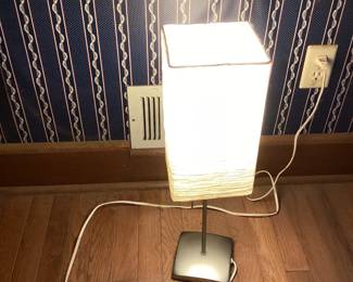 White rectangular accent lamp