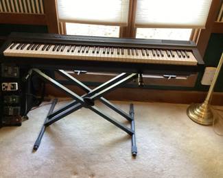 Yamaha P125 Digital Keyboard
