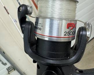 Shimano FX 2500FB Fishing Reel