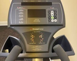 Life Fitness X9i Elliptical Cross-Trainer Machine