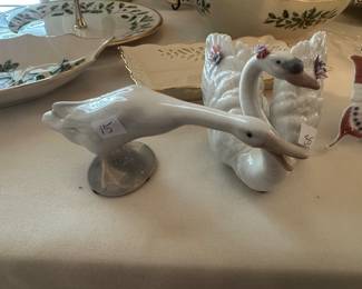 Lladro Porcelain Swan Figurines
