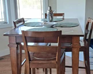 att.1VLlsB0CDfO93B SF b44FAfz3RYXrzHzESy7 3HIFM