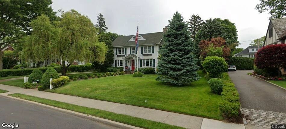 GARDEN CITY ESTATE HOME
