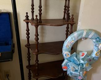 Victorian what/not shelf