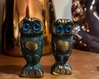 Miniature bronze owls