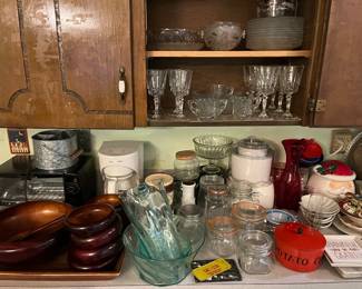 Kitchenware 