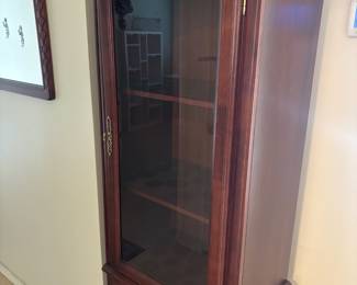 Traditional Style Curio Cabinet