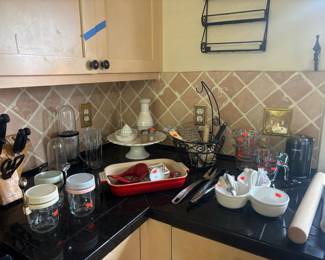 Le Creuset Red Rectangular Baking Dish, Set of 3 Glass Canisters, Magic Bullet Personal Blender