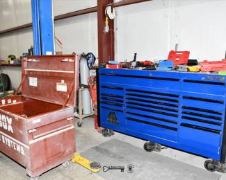 021Some Highlights Yorkville Estate Sale