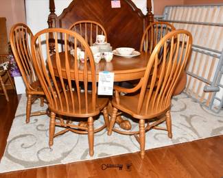 008Some Highlights Yorkville Estate Sale