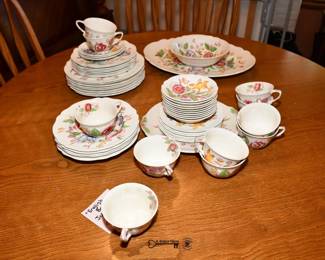 018Some Highlights Yorkville Estate Sale