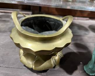 A good old Chinese bronze censor