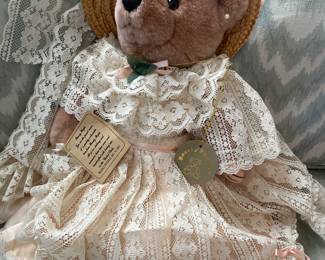 “Bearly People “VB541 Romance”