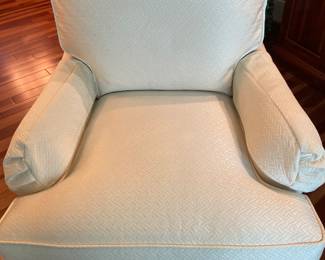Sherrill Furniture Co swivel chair
