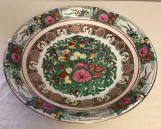 MFS008 Large Chinese Rose Medallion Porcelain Serving Bowl