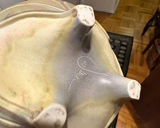 Art studio pottery 