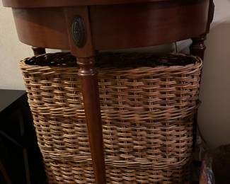 Tall basket 