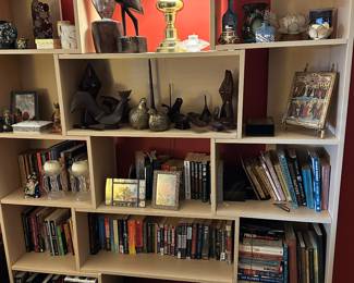 Assorted decorative and collectible 