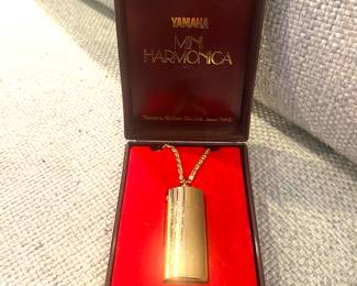 Yamaha mini harmonica