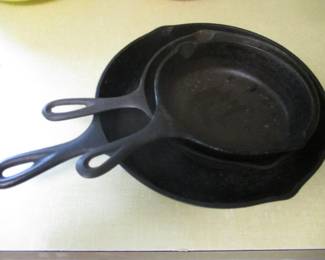 Cast Iron Skillets 