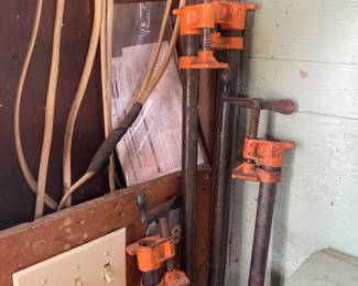 PIPE CLAMPS