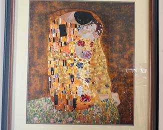 Chibese artist King Su Xiu art form of The Kiss by Gustav Klimpt....Su Xiu is silk embroidery....these genuine ones are rare