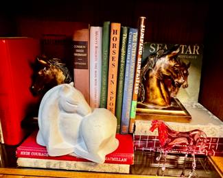 Books, horse book marks & figurines 