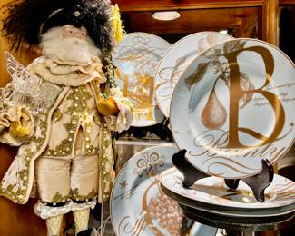 Venetia Santa, Williams Sonoma Dessert Christmas plates