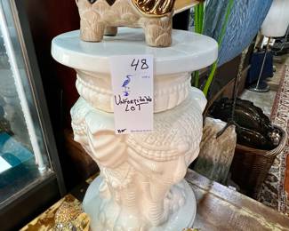 Unforgettable lot-elephant planter, elephant, figurines, elephant garden stool