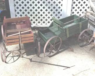 007 Pair Of Small Decorative Wagons
