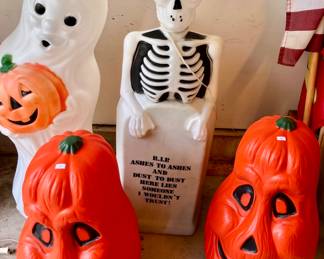 Blow Mold Halloween decor ~