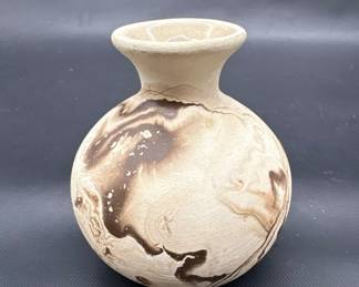 Native American Nemadji Pottery Vase, Minnesota