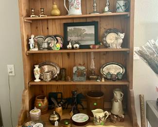 Lots of Charming Accent Pieces!