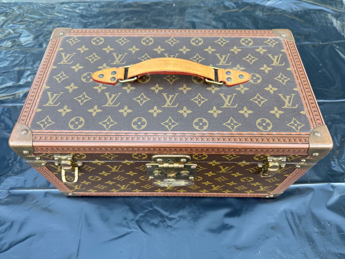 Louis Vuitton vintage monogram canvas vanity case