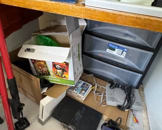Xbox 360,  NINTENDO WII consoles