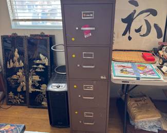 4 drawer file cabinet