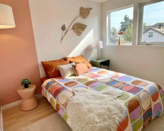 Multiple duvets and sheet sets for sale