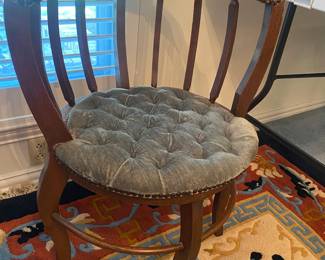 barrel chair