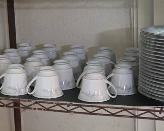 More of the China cuos