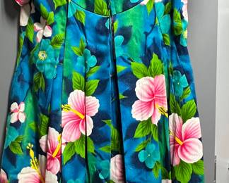 Dress Made in Hawaii Size 18
