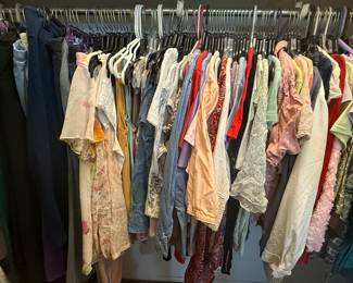 Womens Clothes-Sizes small to Xlarge