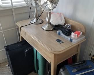 Desk; table fans
