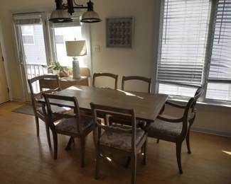 Dining set seats 6