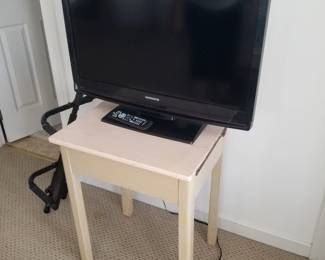 Accent table; TV