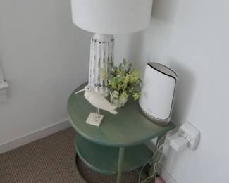 Accent table; table lamp