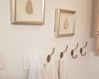Shell art; hook rack