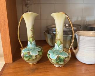 kitchen above counter