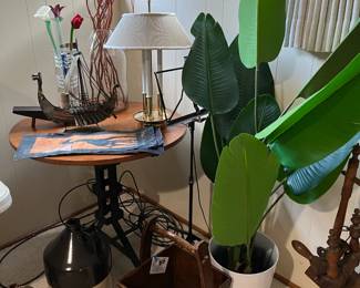 Wrought iron base round wood top table, pottery jugs, antique rice bucket
